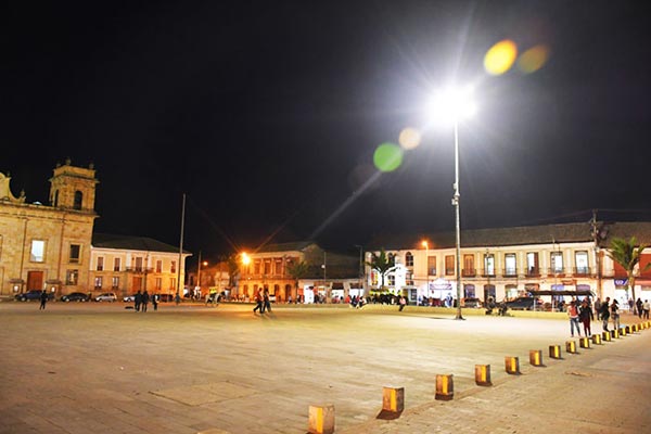Lamparas LED para los parques publicos o privados en Dominicana